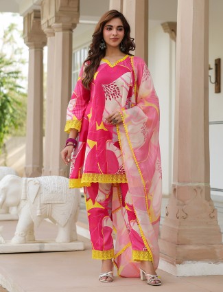 Stunning pink and white cotton kurti set