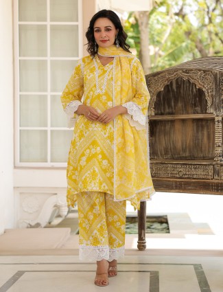 Trendy yellow printed kurti set