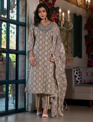 Trendy grey cotton printed casual kurti set