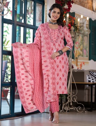 Trendy cotton printed pink kurti set