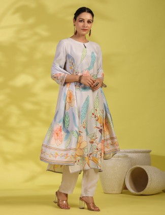 Gorgeous off-white cotton kurti set