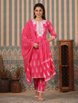 Stunning pink kurti set with dupatta