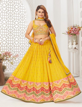 Latest yellow lehenga choli with dupatta