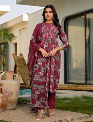 Awesome maroon printed cotton kurti set