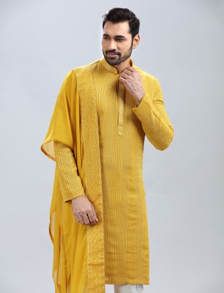 Yellow embroidery kurta suit with dupatta for men