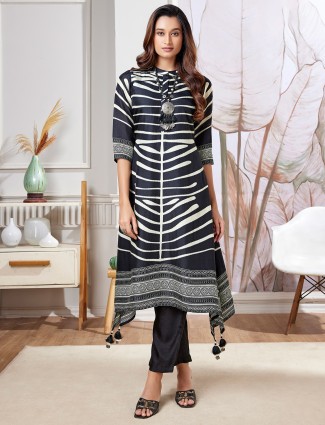 Gorgeous printed black kurti set