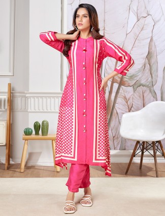 Awesome magenta russian silk kurti set