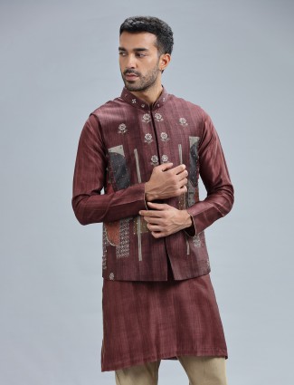 Silk printed brown waistcoat set