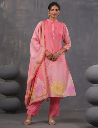 Awesome pink georgette kurti set
