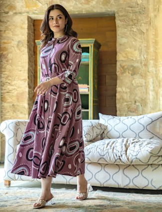 Latest onion pink printed silk kurti
