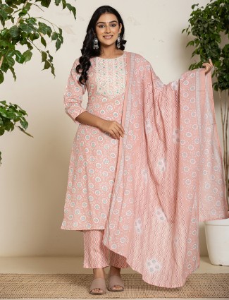 Stunning peach printed georgette kurti set 