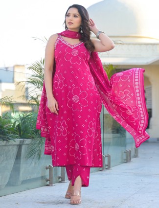 Pink festive wear kurti set in silk for women