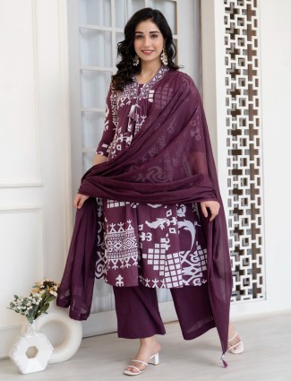 Wine cotton festive wear kurti set for women