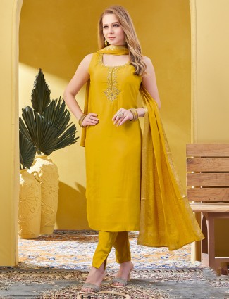 Onion pink silk palazzo suit with beads detailing