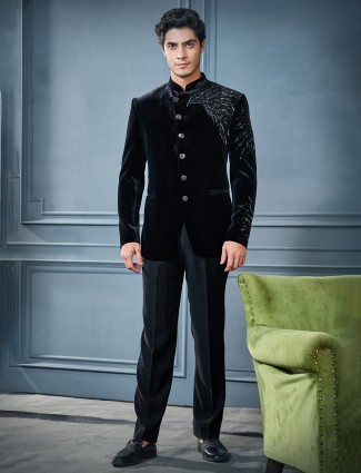 Black designer jodhpuri suit for occasions