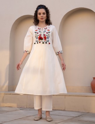 Cream cotton silk yoke style kurti with keyhole neck
