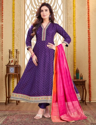Onion pink silk palazzo suit with beads detailing
