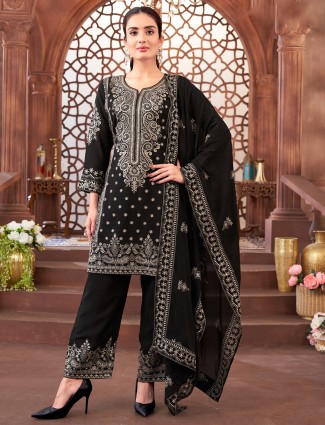Reception style black georgette salwar kameez