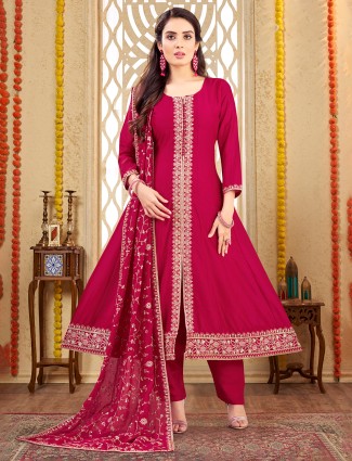 Magenta silk resham worked quarter sleeves salwar suit