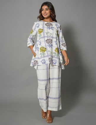 Off-white printed co-ord set in cotton silk