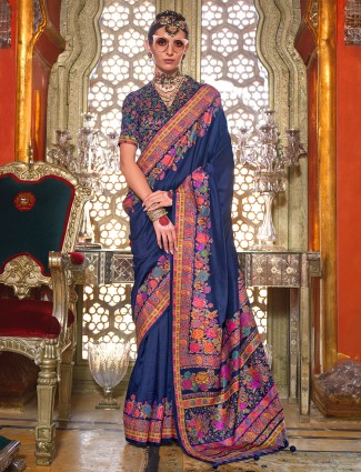 Pretty navy viscose printed saree