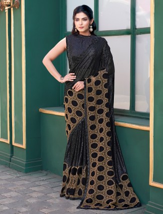 Graceful purple cozi silk saree with artistic prints and thread embroidery