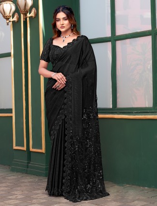 Graceful purple cozi silk saree with artistic prints and thread embroidery