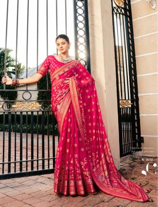 Magenta georgette saree for festivals