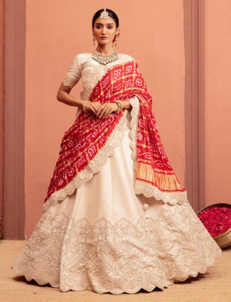 Off white wedding lehenga choli with blouse