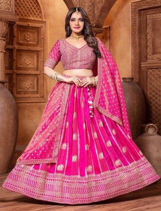 Graceful pink attire in zari silk