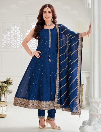 Blue silk suit with statement dupatta design