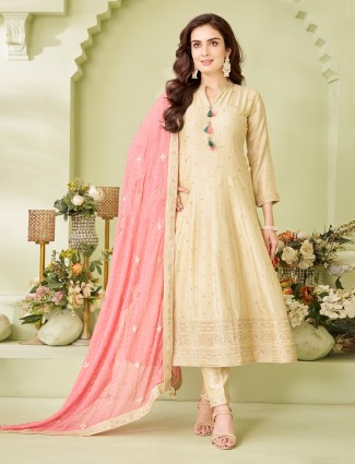 Cream wedding silk suit with classic dupatta