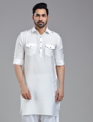Stunning white simplistic kurta for festive wear for men