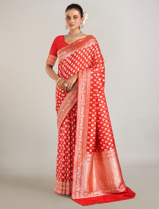Red wedding wear saree in banarasi silk