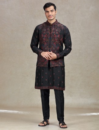 Charming black waistcoat ensemble for special gatherings