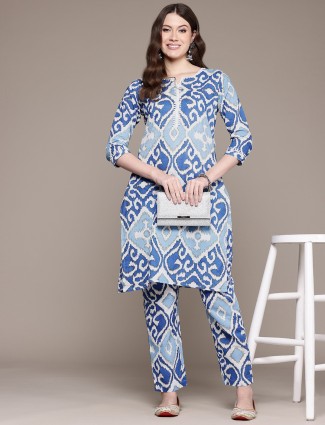 Black taffeta zari thread boat neck ready blouse