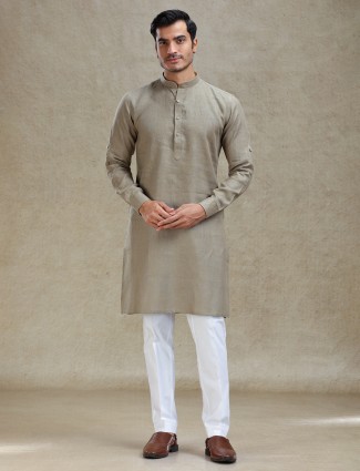 Moss green linen kurta set for mahendi