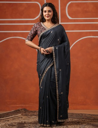 Dark grey muslin saree with bold prints for women