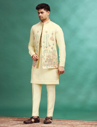 Cream silk waistcoat set for grand reception