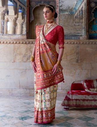 Cream red glory finish saree