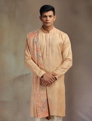 Pista green and cream kurta pajama set embellished with zari