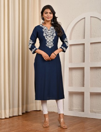 Blue cotton silk sweetheart neck thread kurti