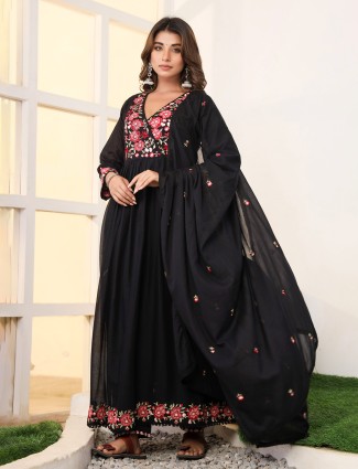 Black cotton long kurti set with embroidery