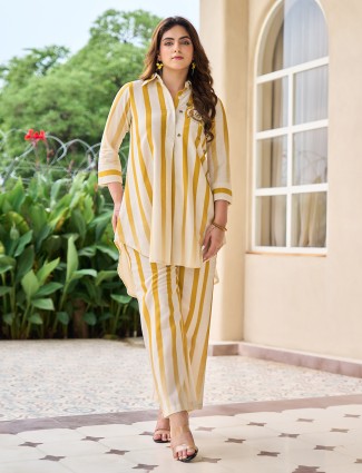 White and yellow cotton kurti set for women casual wear